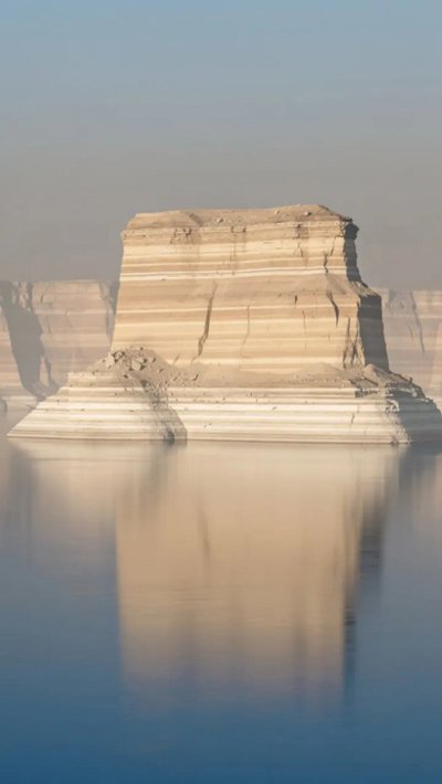 sandstone-ledge.webp